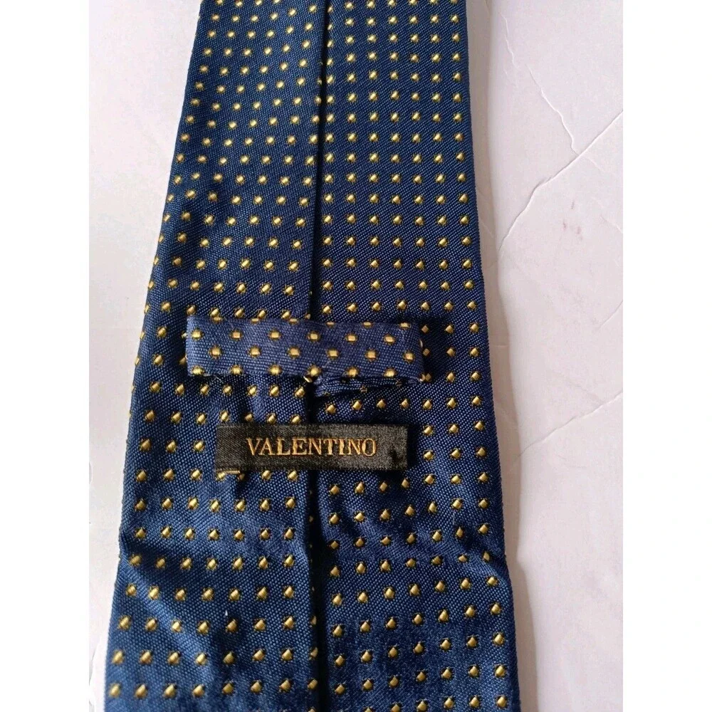 Vintage Valentino Silk Tie Navy Blue Eyelet 58 Inches